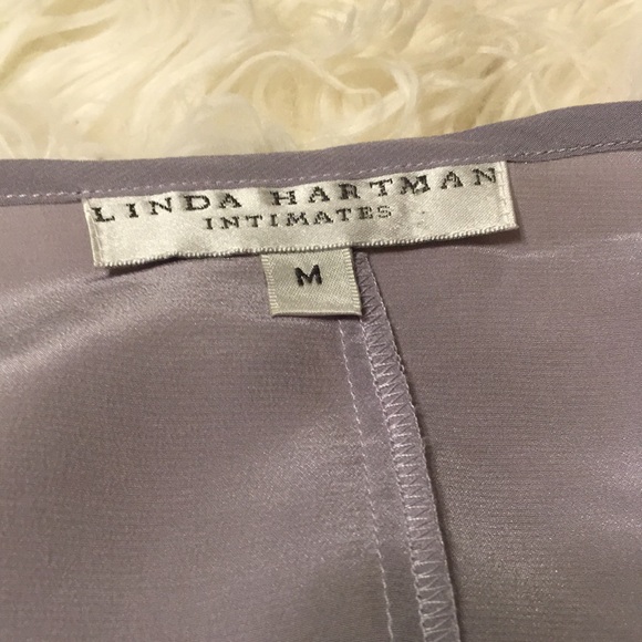 Lady med sheer robe - Picture 3 of 4